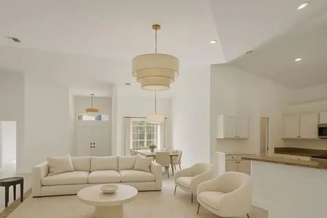 8671 155th Place Palm Beach Gardens FL 33418