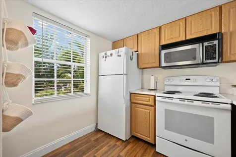 1015 Lake Shore Drive Lake Park FL 33403
