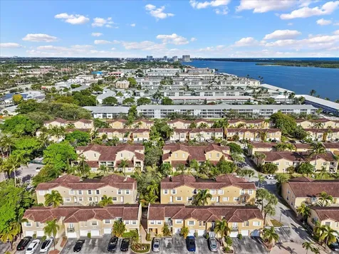 1015 Lake Shore Drive Lake Park FL 33403