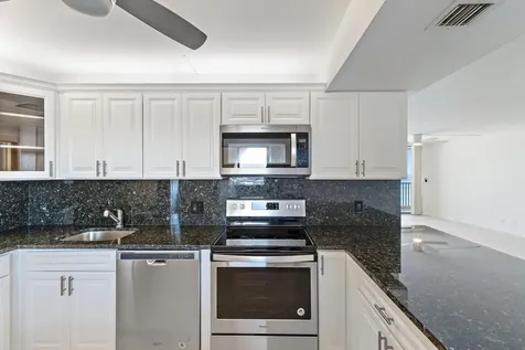 300 Ocean Trail Jupiter FL 33477