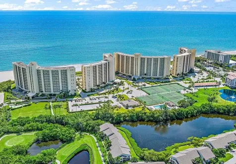 300 Ocean Trail Jupiter FL 33477