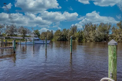 3285 Sw Porpoise Circle Stuart FL 34997