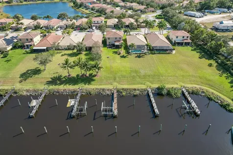 3285 Sw Porpoise Circle Stuart FL 34997