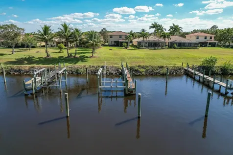 3285 Sw Porpoise Circle Stuart FL 34997