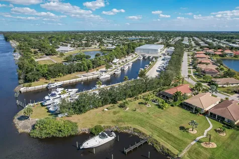 3285 Sw Porpoise Circle Stuart FL 34997