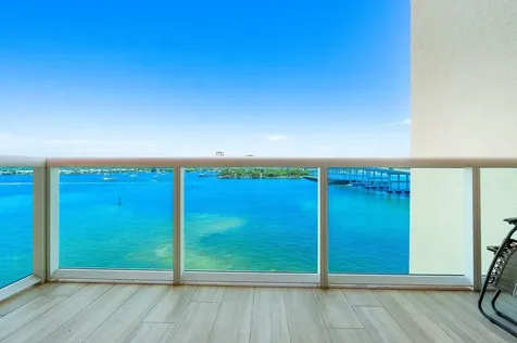 2640 Lake Shore Drive Riviera Beach FL 33404