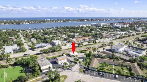 888 E Coast Avenue Lantana FL 33462