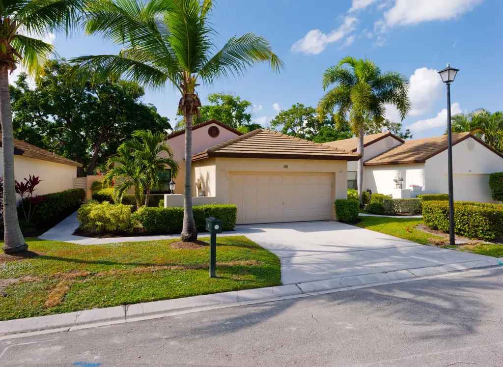 48 Ironwood Way Palm Beach Gardens FL 33418