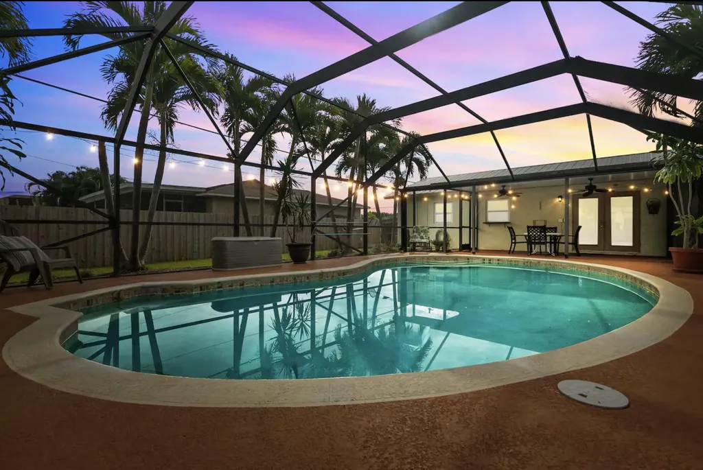 991 SE Walters Terrace Port Saint Lucie FL 34983