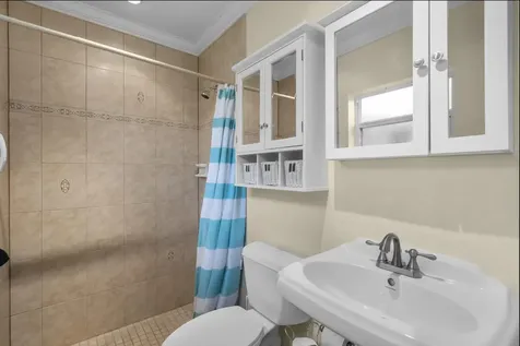 991 SE Walters Terrace Port Saint Lucie FL 34983