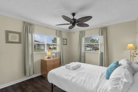 991 SE Walters Terrace Port Saint Lucie FL 34983