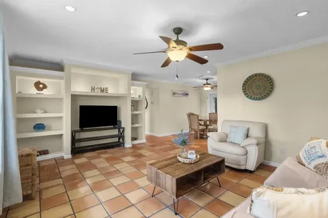 991 SE Walters Terrace Port Saint Lucie FL 34983