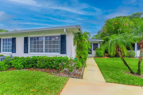 10110 44th Way Boynton Beach FL 33436