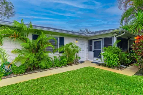 10110 44th Way Boynton Beach FL 33436
