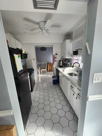 11 Golfs Edge West Palm Beach FL 33417