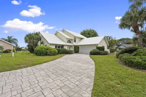 8964 Se Sunfish Place Hobe Sound FL 33455