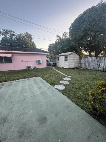 1600 Van Buren Street Hollywood FL 33020