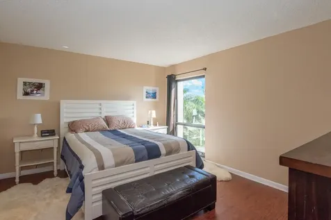 3050 Presidential Way West Palm Beach FL 33401