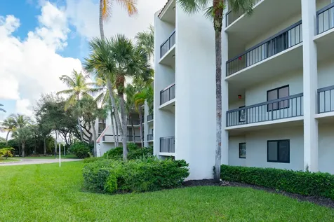 3050 Presidential Way West Palm Beach FL 33401