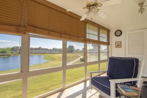68 Royal Oak Court Vero Beach FL 32962