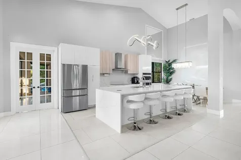 7056 Nw 67th Terrace Parkland FL 33067