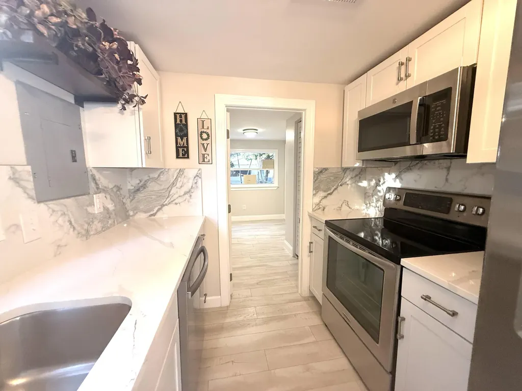1093 Highview Road Lantana FL 33462
