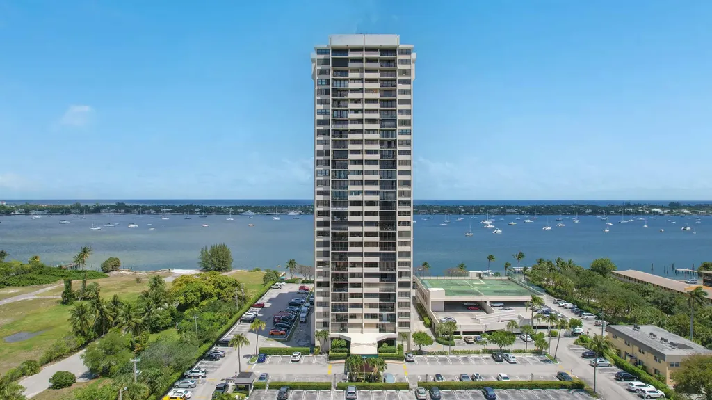 5600 N Flagler Drive West Palm Beach FL 33407