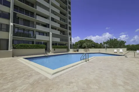 5600 N Flagler Drive West Palm Beach FL 33407