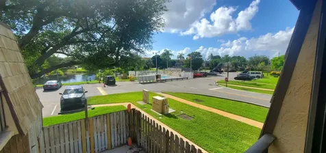 2464 Waterside Drive Lake Worth FL 33461