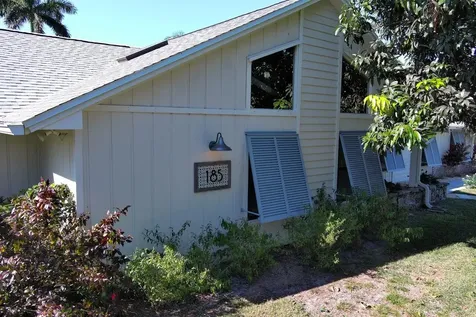 185 12th Street Vero Beach FL 32962