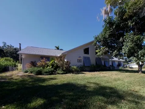 185 12th Street Vero Beach FL 32962