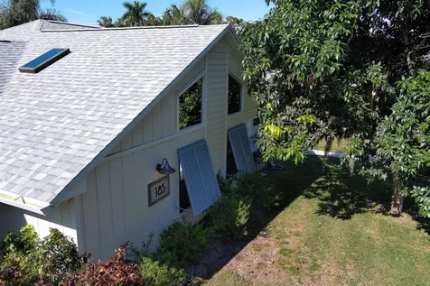 185 12th Street Vero Beach FL 32962