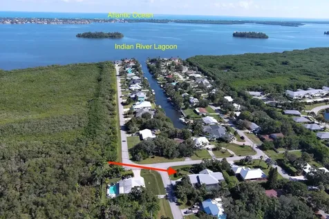 185 12th Street Vero Beach FL 32962