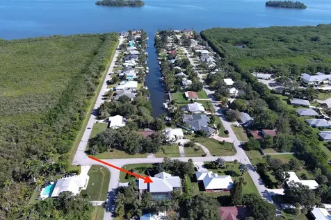 185 12th Street Vero Beach FL 32962