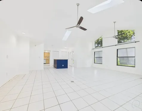 185 12th Street Vero Beach FL 32962