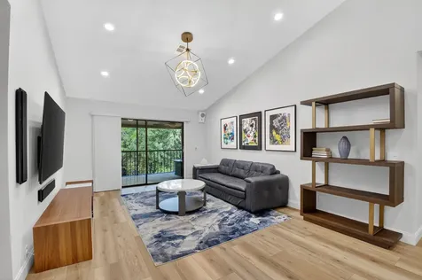 5600 Coach House Circle Boca Raton FL 33486