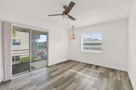 180 Flanders D Delray Beach FL 33484