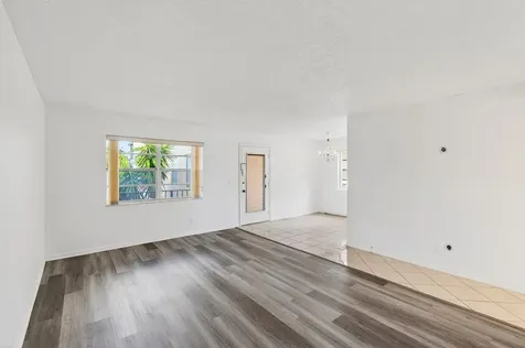 180 Flanders D Delray Beach FL 33484