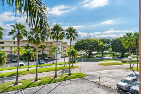 2615 Ne 1st Court Boynton Beach FL 33435