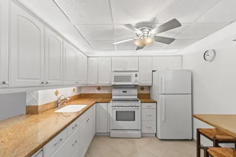 2615 Ne 1st Court Boynton Beach FL 33435