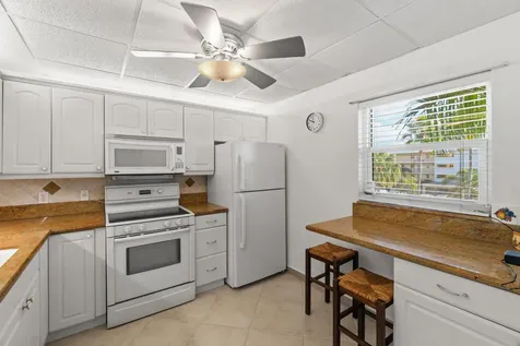 2615 Ne 1st Court Boynton Beach FL 33435