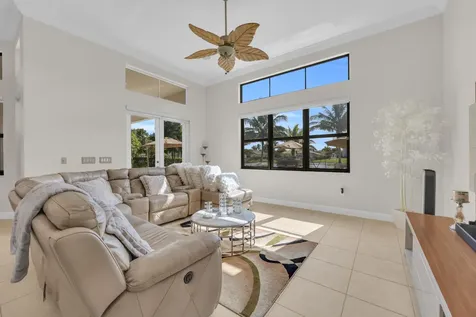 15182 Sw 35th Street Davie FL 33331