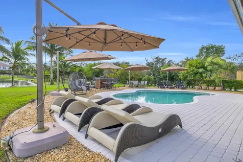 15182 Sw 35th Street Davie FL 33331