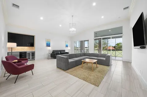 114 Palm Point Circle Palm Beach Gardens FL 33418