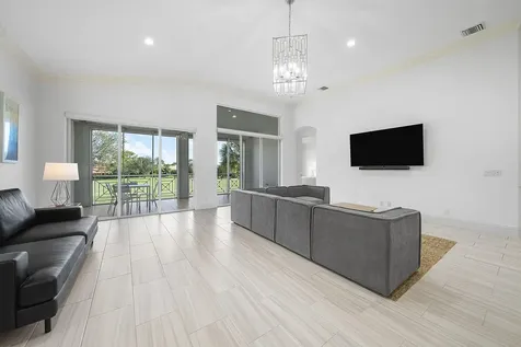 114 Palm Point Circle Palm Beach Gardens FL 33418
