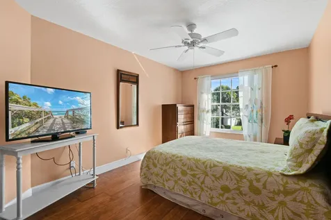 9863 Royal Cardigan Way West Palm Beach FL 33411