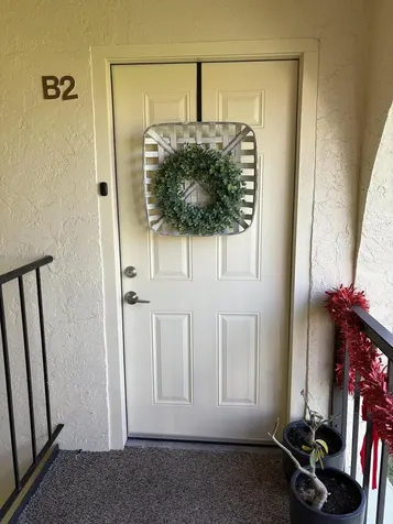 330 Knotty Pine Circle Greenacres FL 33463