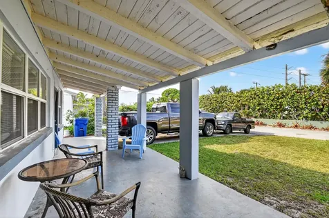 173 W 18th Street Riviera Beach FL 33404