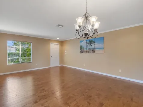 5595 45th Avenue Vero Beach FL 32967