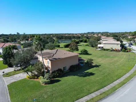 5595 45th Avenue Vero Beach FL 32967